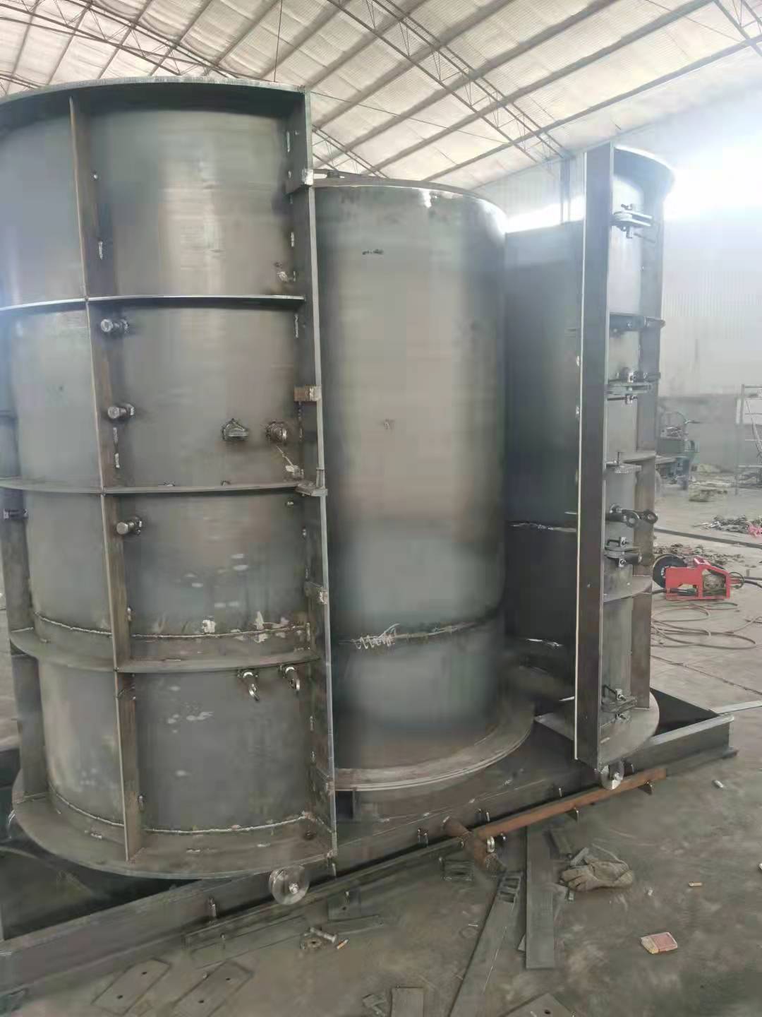 1638366480615750.jpg 检查井模具5.jpg