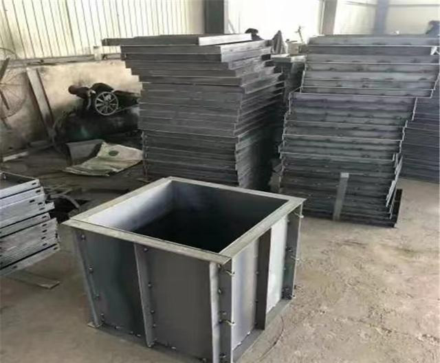 1639522558463563.jpg 钢结构基础墩模具3.jpg